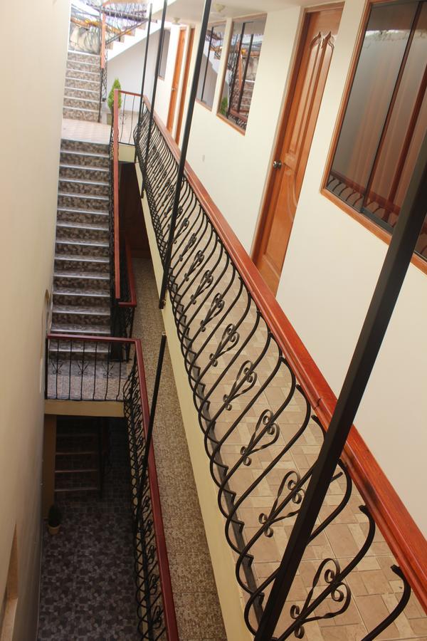 Hostal Mama K'Illa Ollantaytambo Exteriör bild