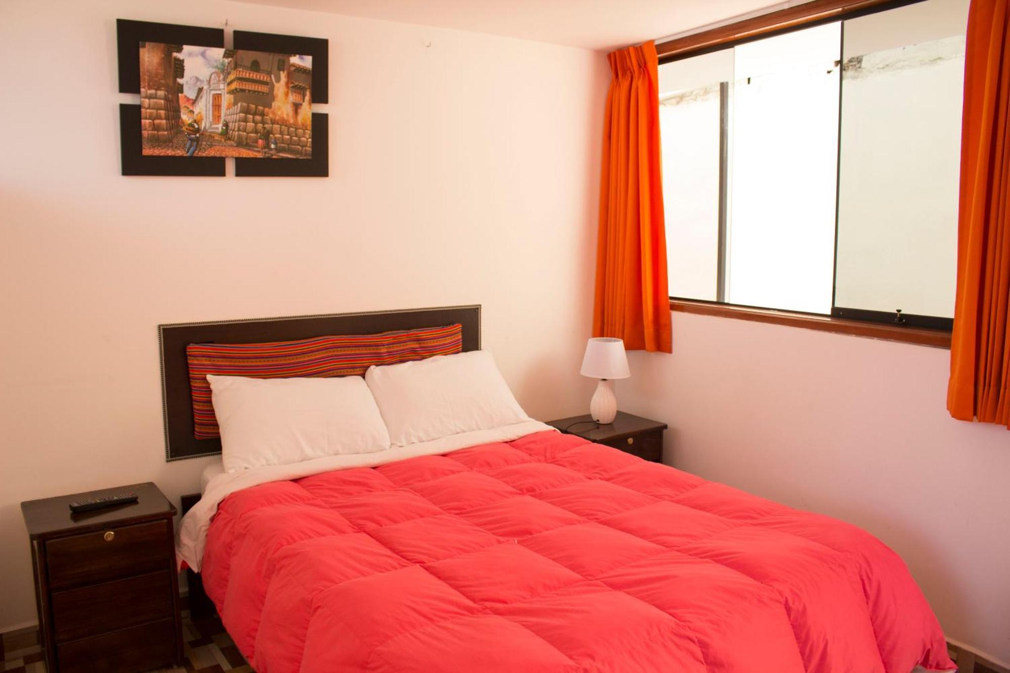 Hostal Mama K'Illa Ollantaytambo Exteriör bild
