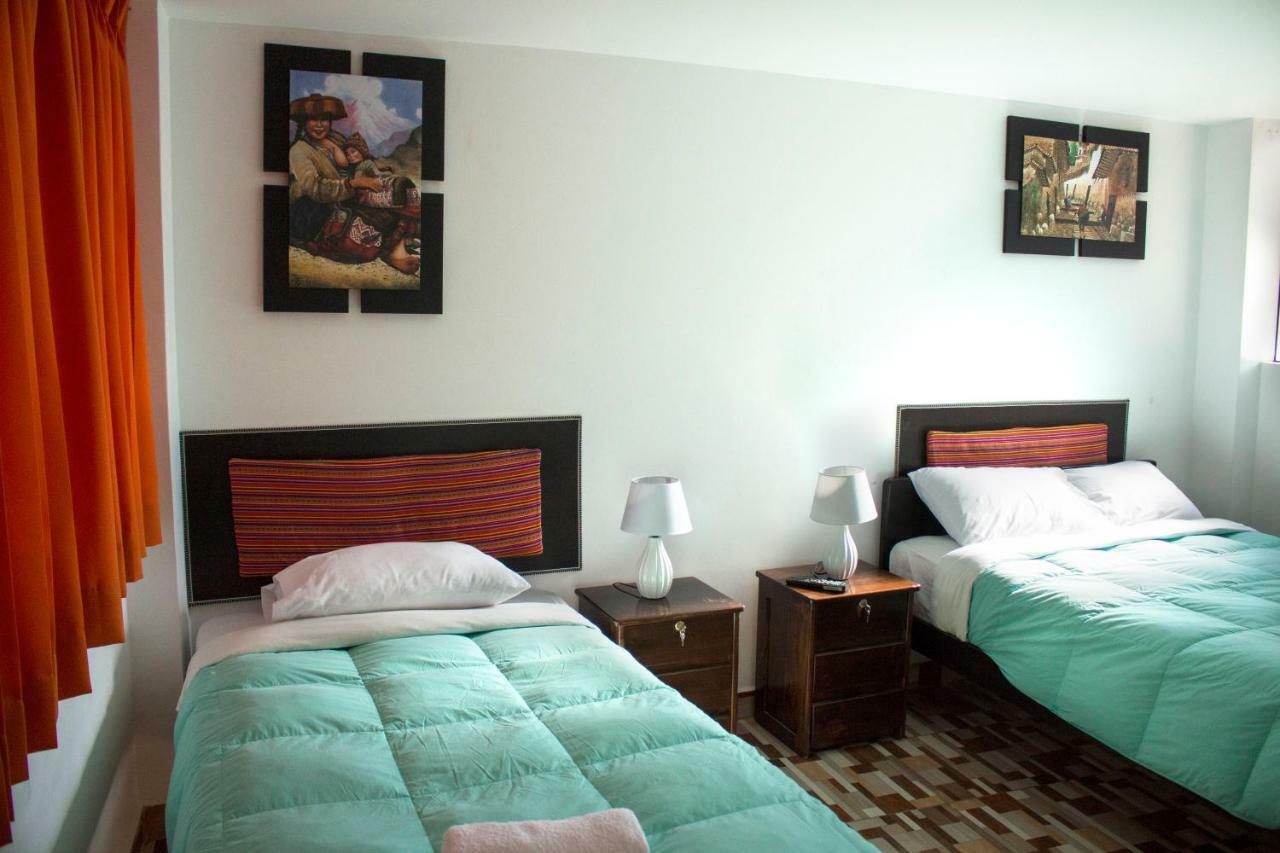 Hostal Mama K'Illa Ollantaytambo Exteriör bild