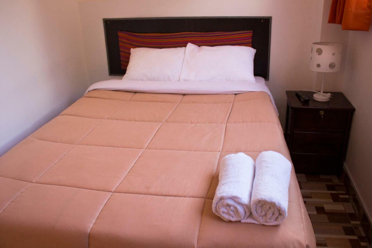 Hostal Mama K'Illa Ollantaytambo Exteriör bild