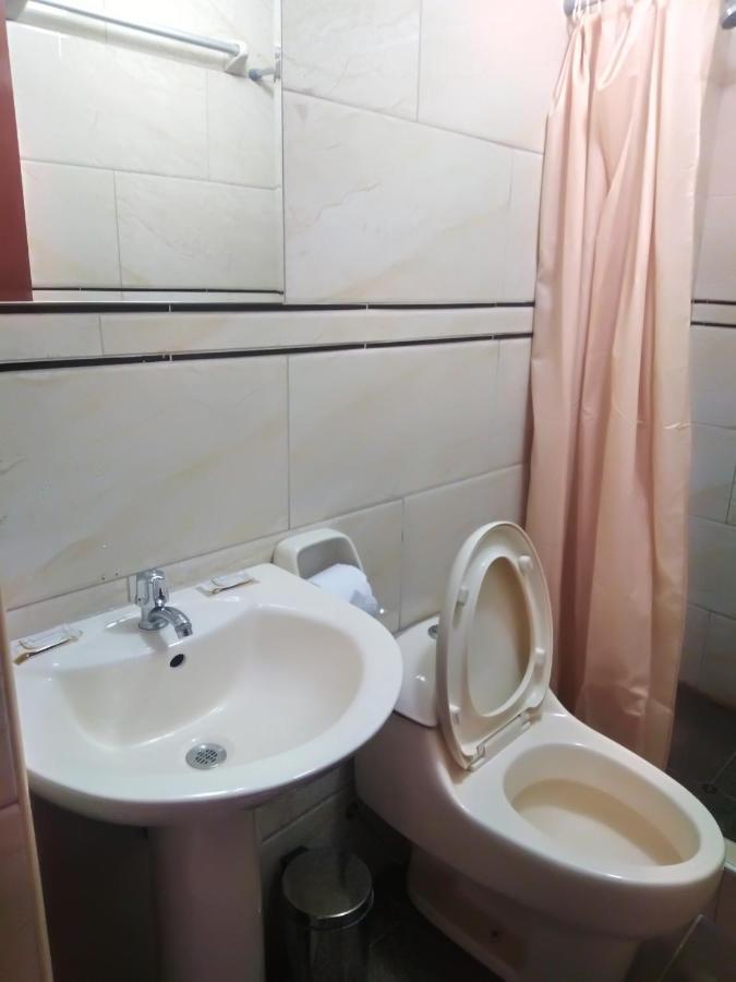 Hostal Mama K'Illa Ollantaytambo Exteriör bild