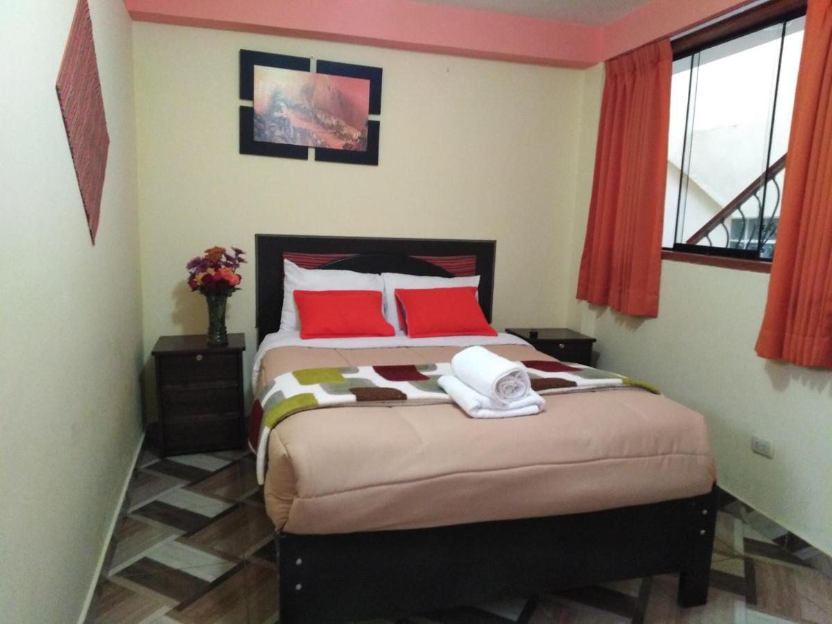 Hostal Mama K'Illa Ollantaytambo Exteriör bild