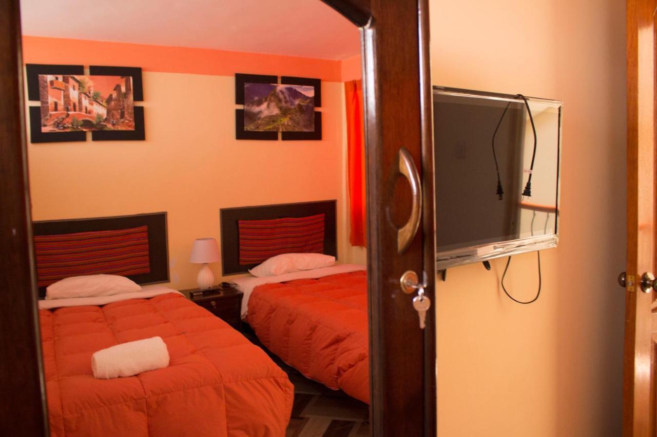 Hostal Mama K'Illa Ollantaytambo Exteriör bild