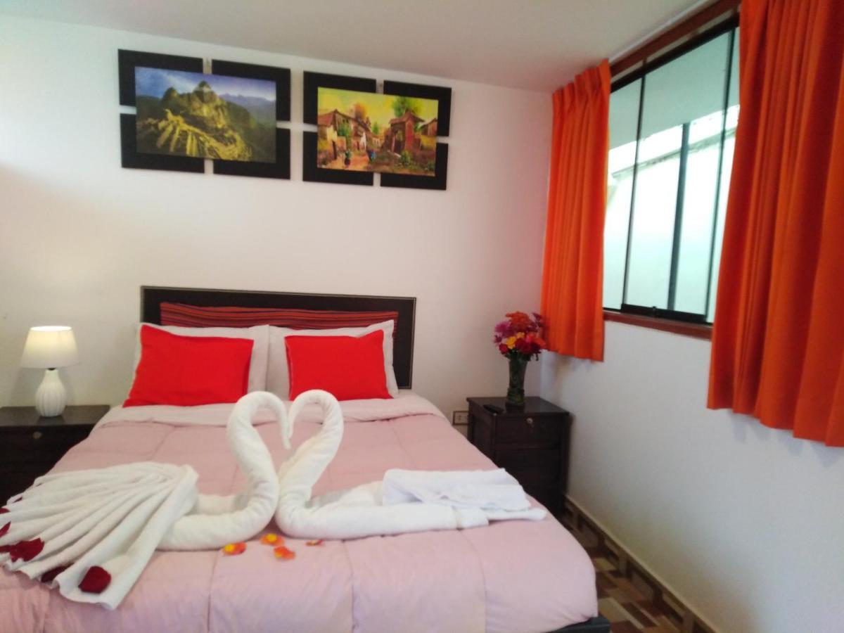 Hostal Mama K'Illa Ollantaytambo Exteriör bild